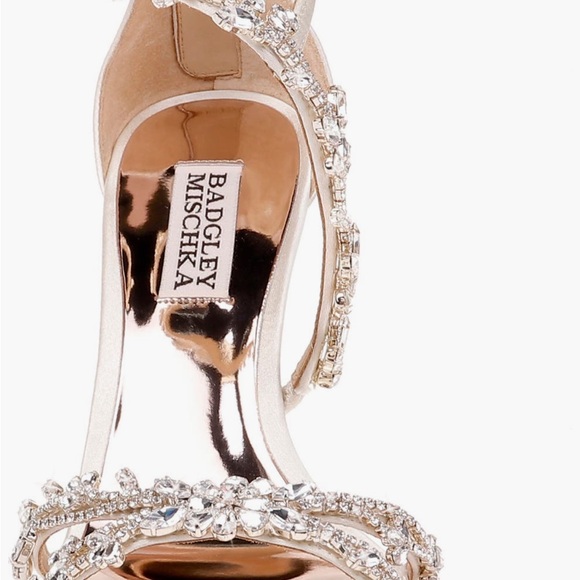 Badgley Mischka Collection
Feather Crystal Embellished Wedge Sandal - Picture 3 of 10